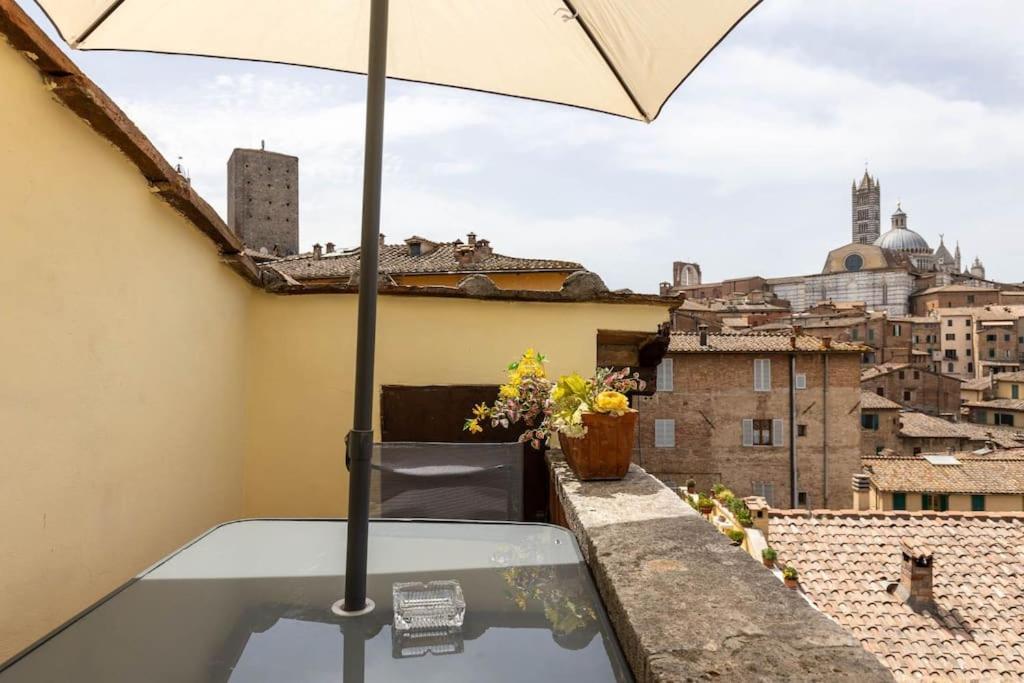 Apartamento Panoramic Lovely Time Siena Exterior foto