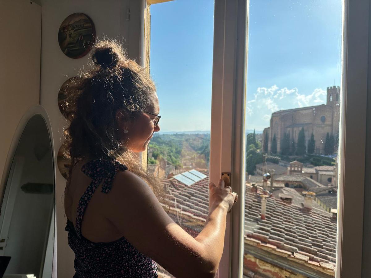 Apartamento Panoramic Lovely Time Siena Exterior foto