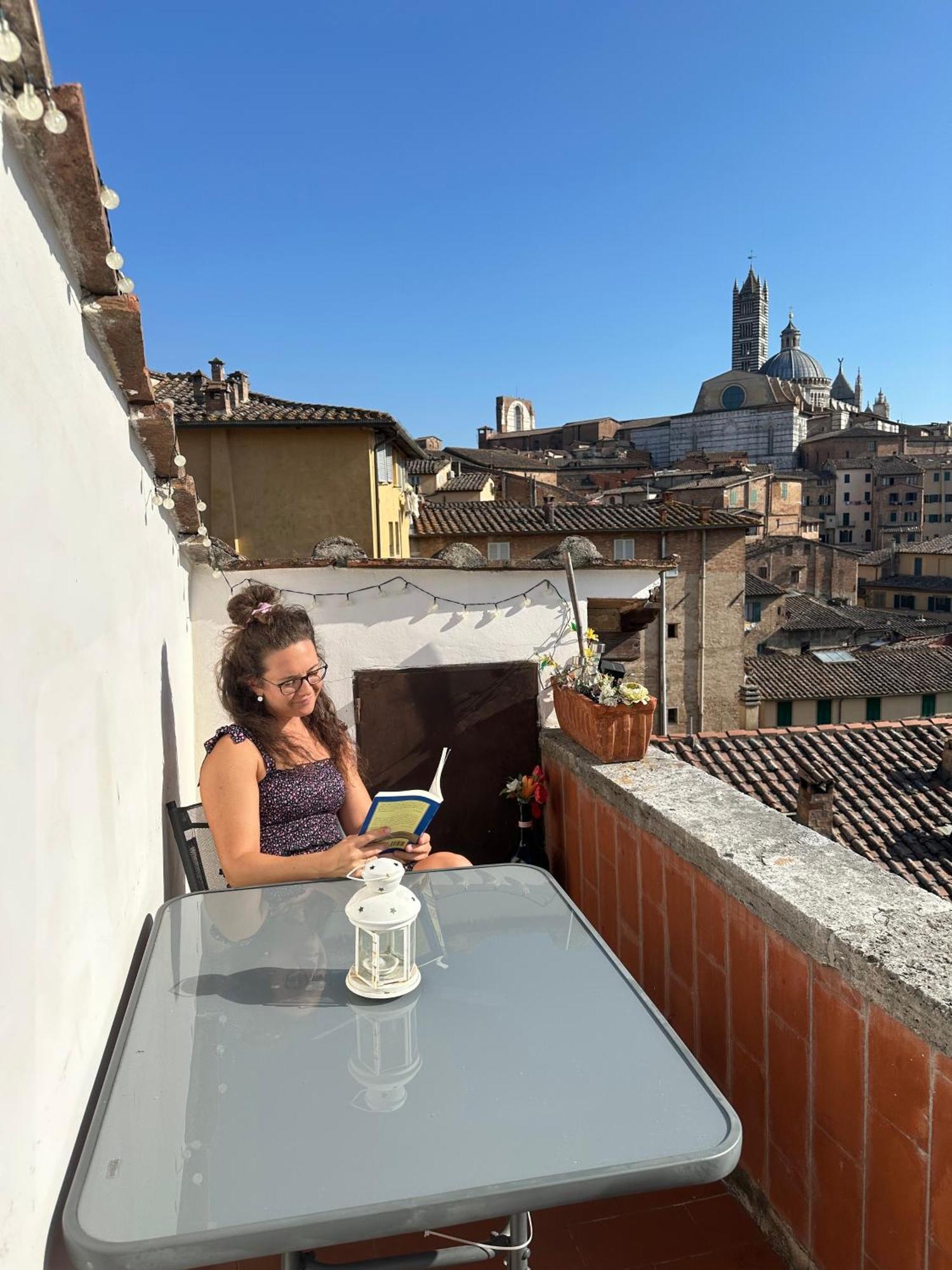 Apartamento Panoramic Lovely Time Siena Exterior foto